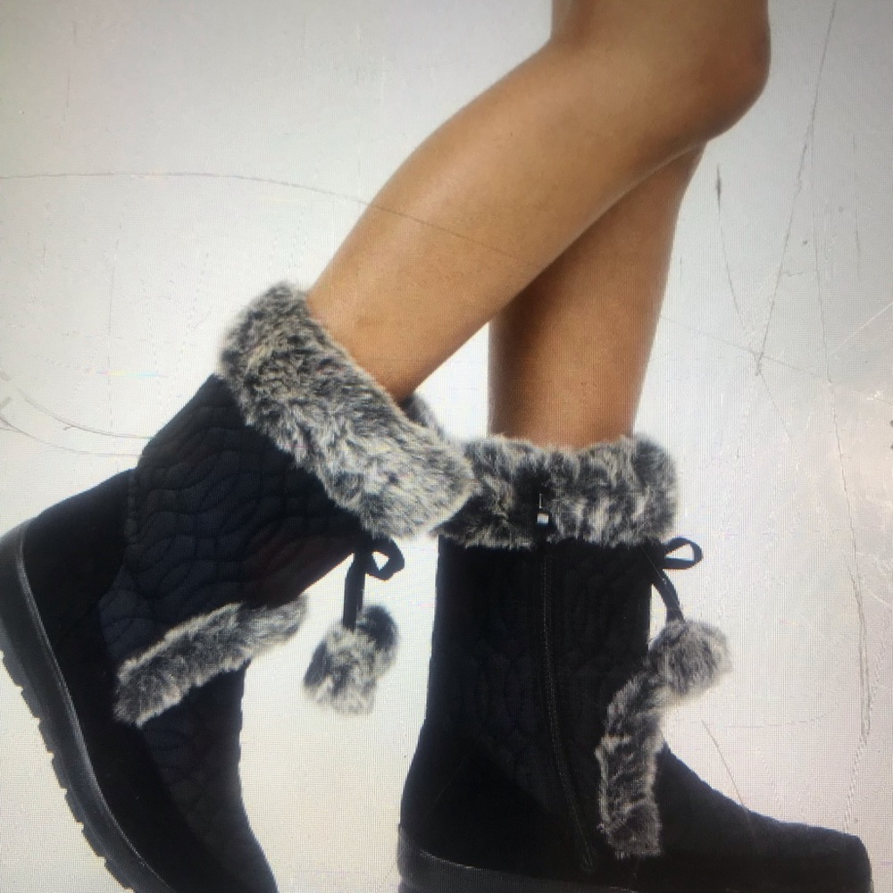 Shose - Picture 3 of 7